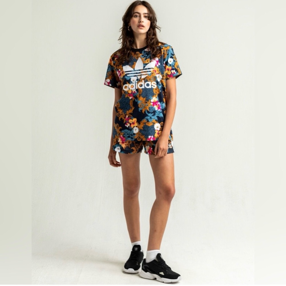 Adidas x HER Studio London trefoil logo short sleeve tee size XS / extra small